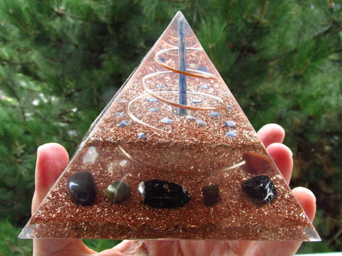 Orgone Pyramid Blue Kyanite